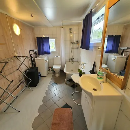Semesterbostad Holidayhome *