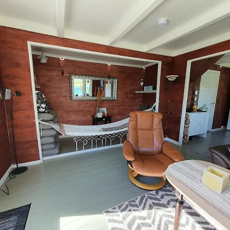 Semesterbostad Holidayhome