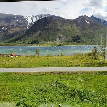 Semesterbostad Holidayhome